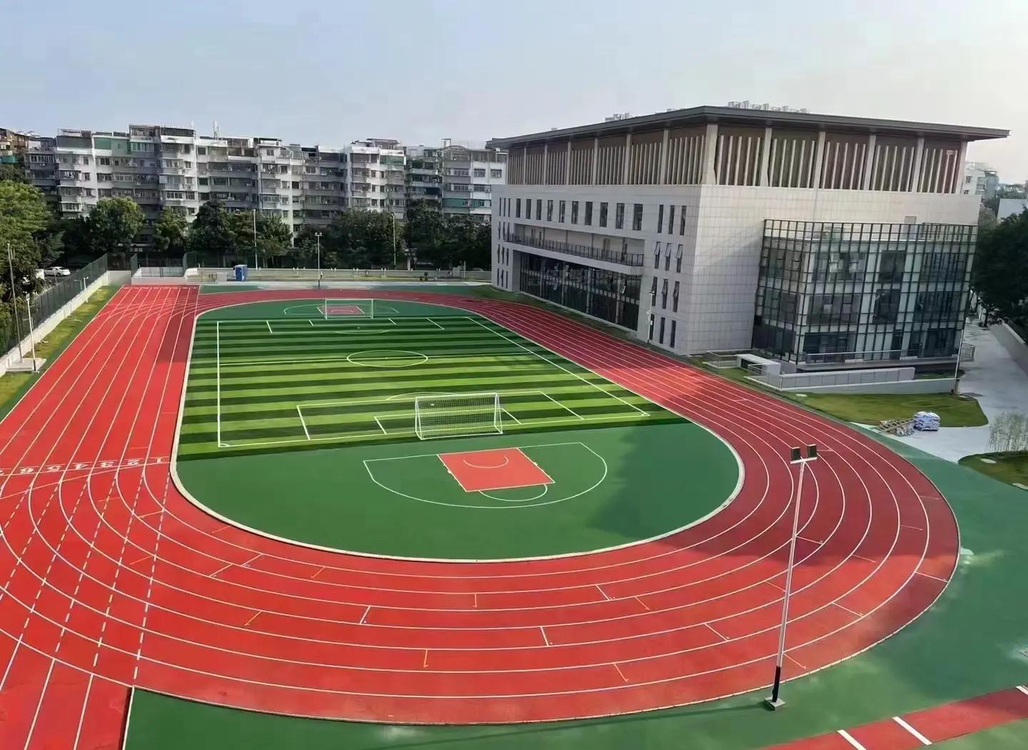 哈尔滨市人造草坪塑胶篮球场 - 价格